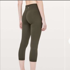 Lululemon wunder under crop 21” legging dark olive